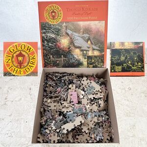 Thomas Kinkade GLOW IN THE DARK 1000 Piece Jigsaw Puzzle Glory of Evening